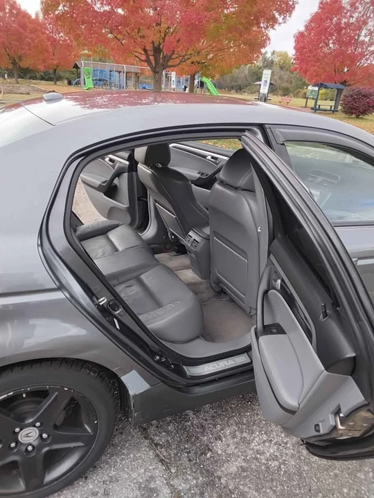 2005 Acura TL 3rd Gen - Image 6 of 9