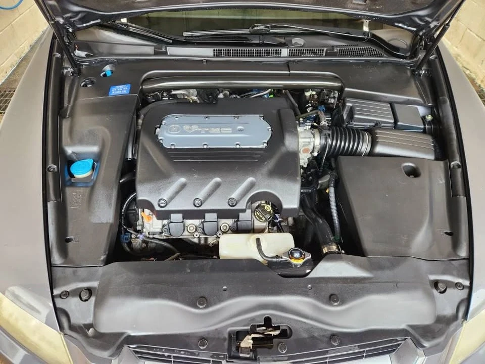 2005 Acura TL 3rd Gen - Image 10 of 10