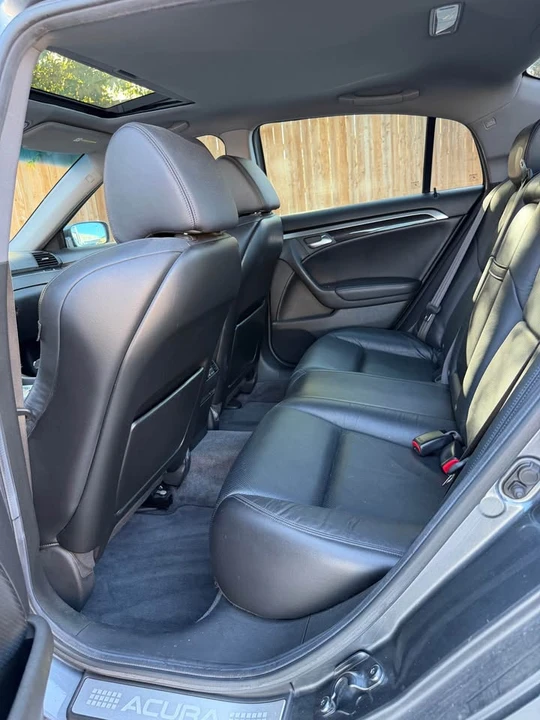 2005 Acura TL 3rd Gen - Image 13 of 20