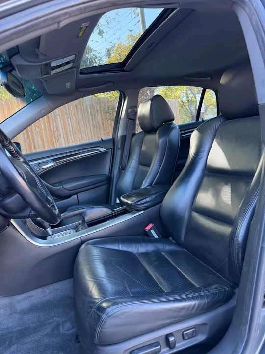 2005 Acura TL 3rd Gen - Image 12 of 20