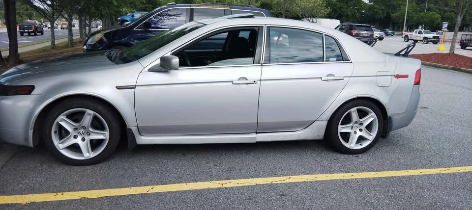 2005 Acura TL 3rd Gen - Image 3 of 10