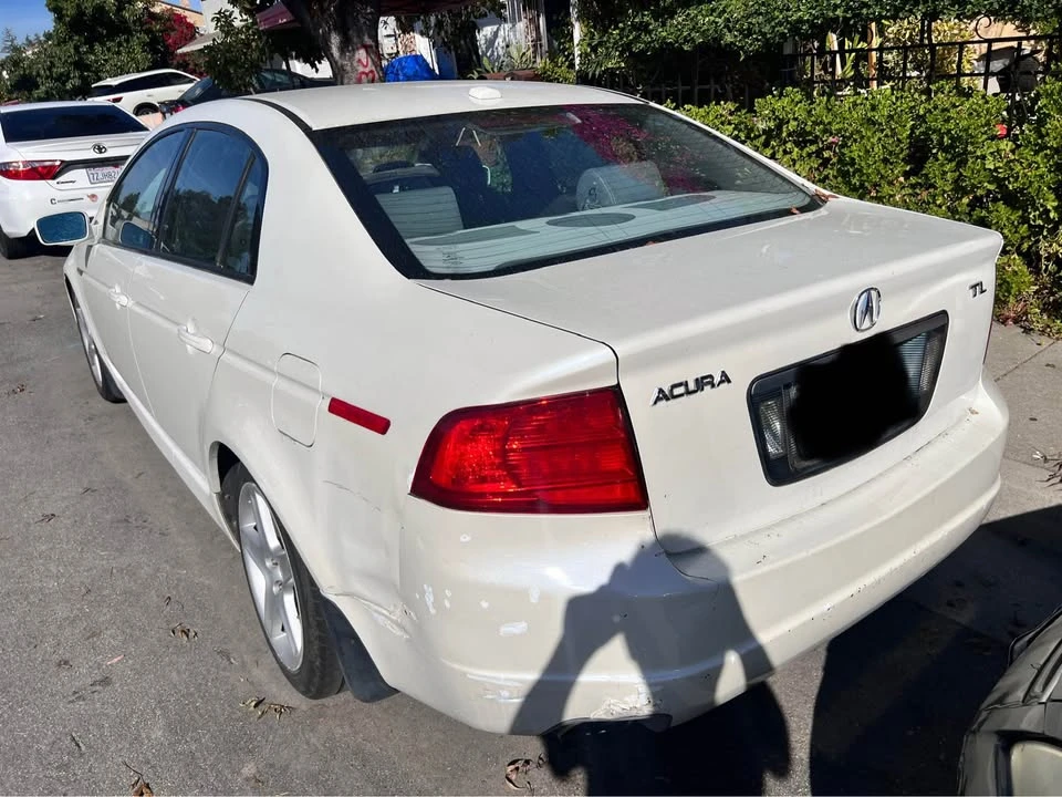 2005 Acura TL 3rd Gen - Image 4 of 18