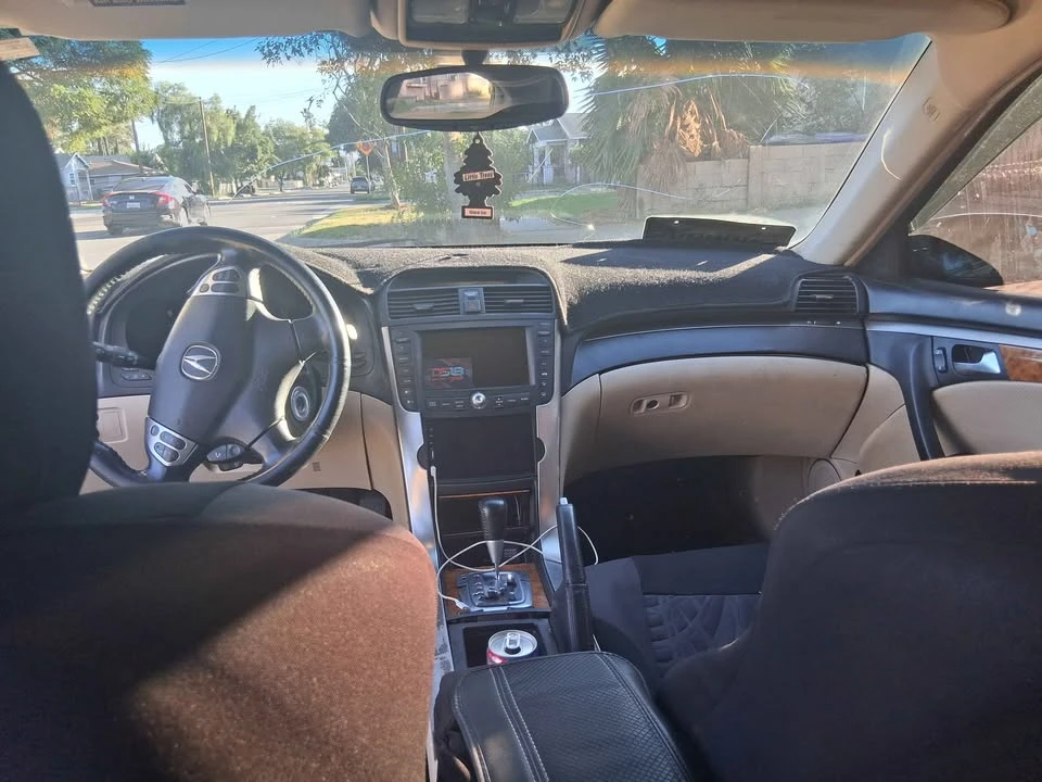 2005 Acura TL 3rd Gen - Image 3 of 8