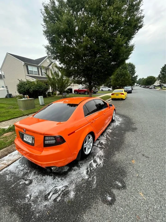 2005 Acura TL 3rd Gen - Image 2 of 3