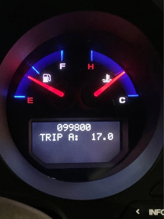 2005 Acura TL 3rd Gen - Image 10 of 10
