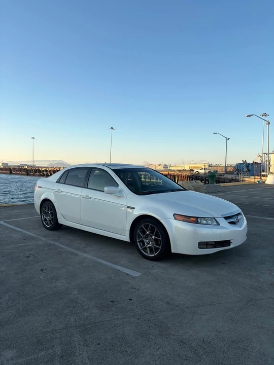 2005 Acura TL 3rd Gen - Image 3 of 10