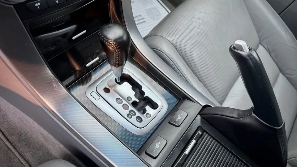 2005 Acura TL 3rd Gen - Image 17 of 20