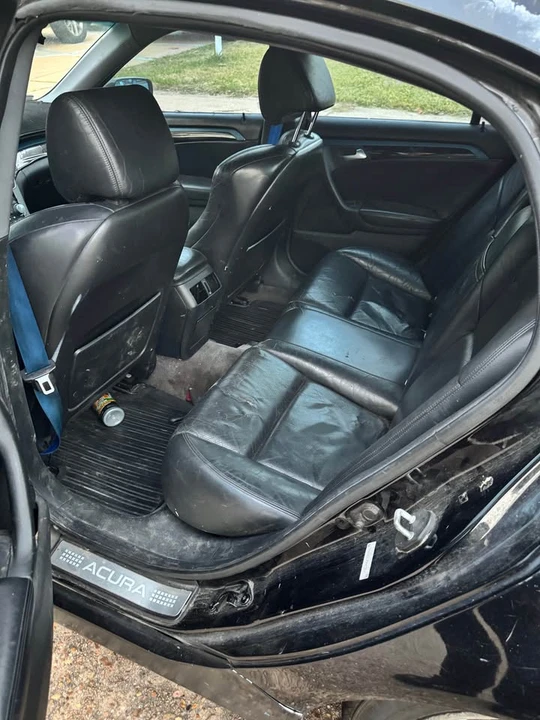 2005 Acura TL 3rd Gen - Image 3 of 4