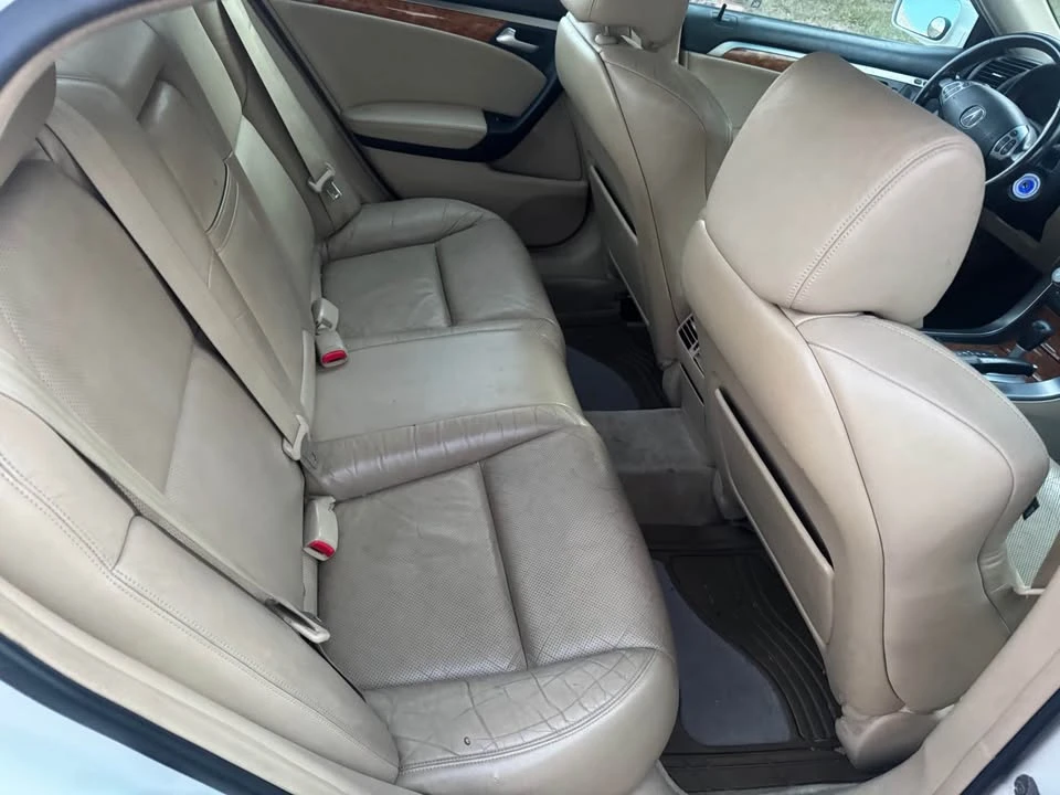 2005 Acura TL 3rd Gen - Image 13 of 14