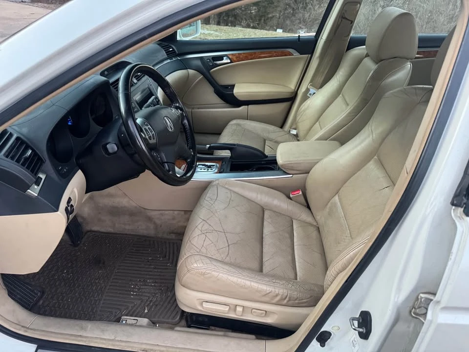 2005 Acura TL 3rd Gen - Image 10 of 14