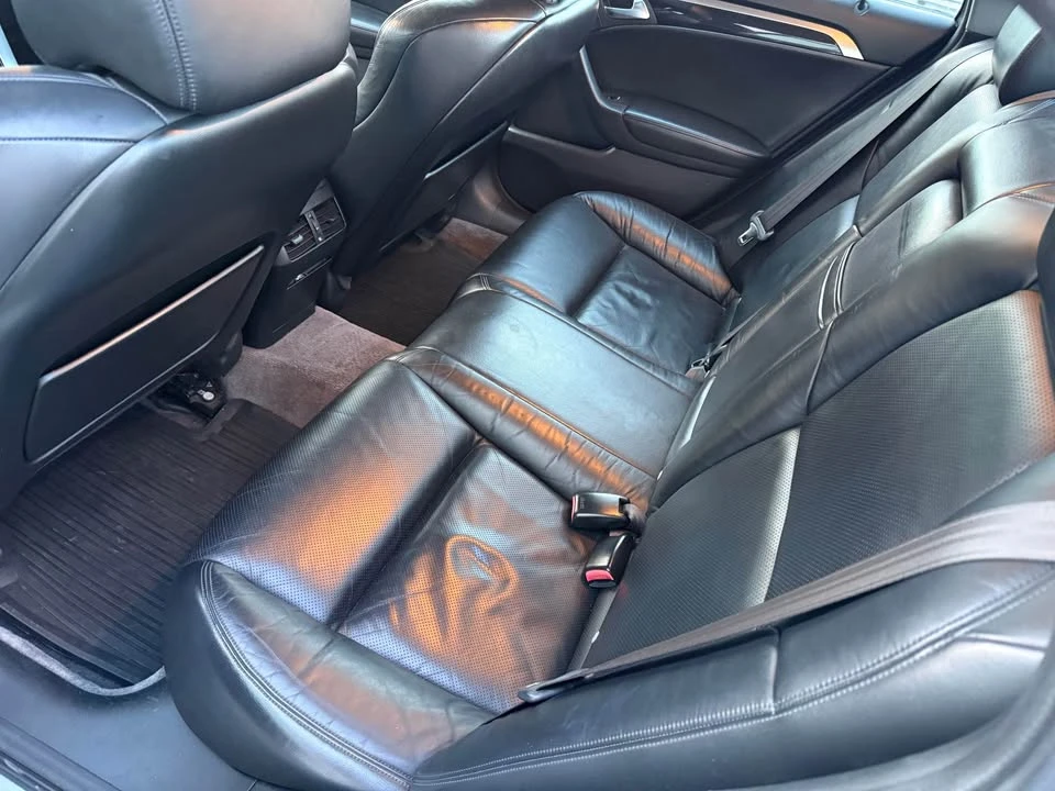 2005 Acura TL 3rd Gen - Image 10 of 11