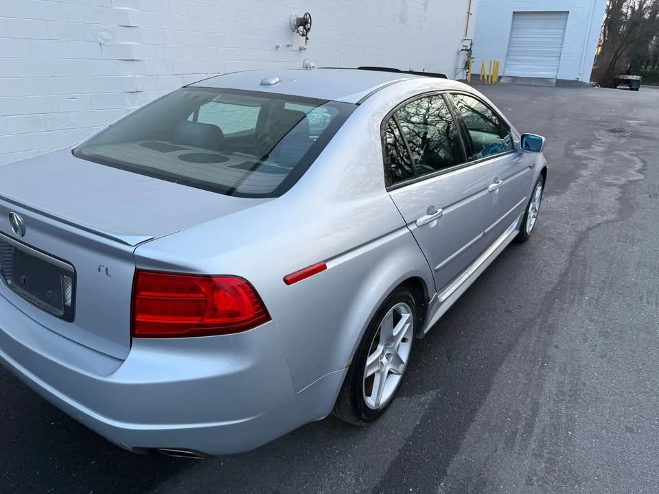 2005 Acura TL 3rd Gen - Image 4 of 11