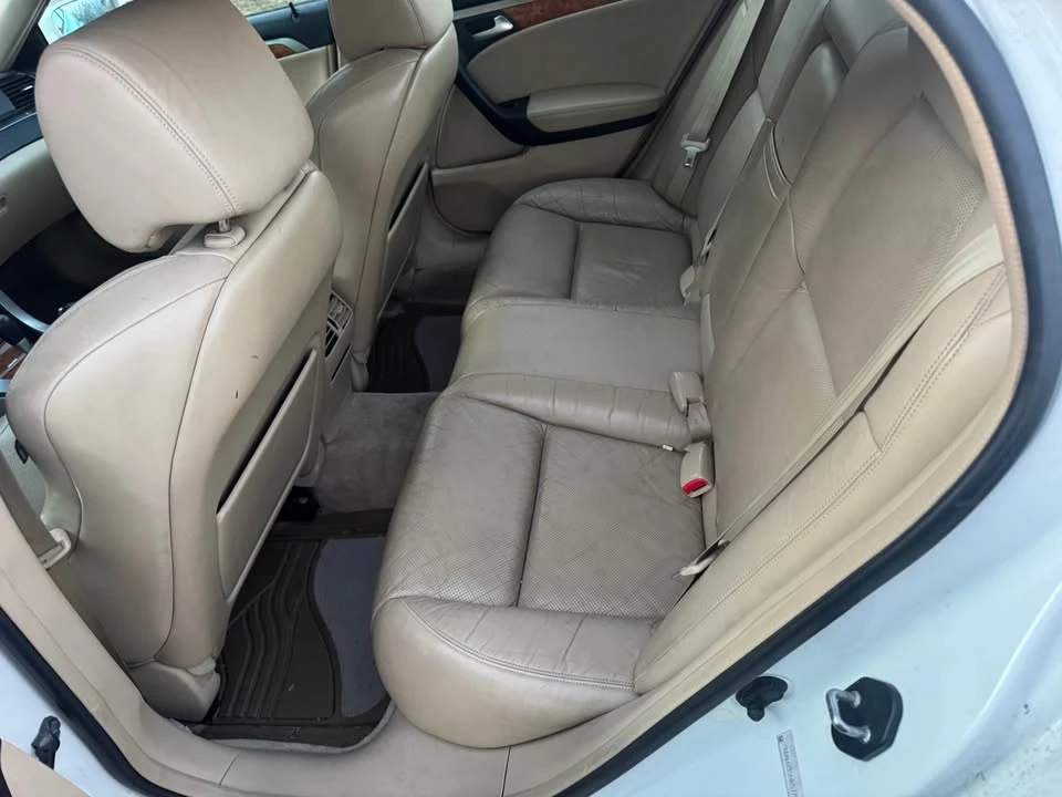 2005 Acura TL 3rd Gen - Image 12 of 14