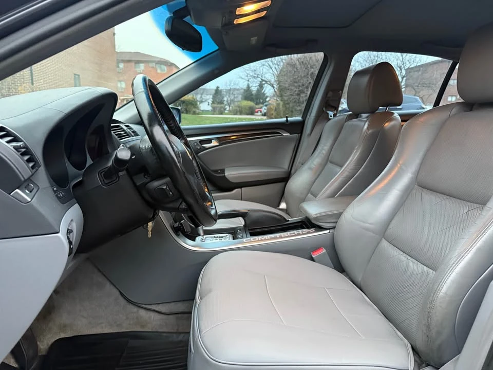 2005 Acura TL 3rd Gen - Image 10 of 13