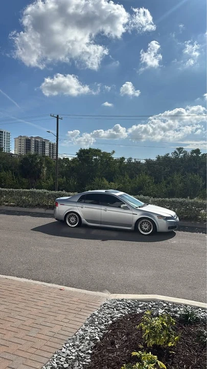 2005 Acura TL 3rd Gen - Image 2 of 6