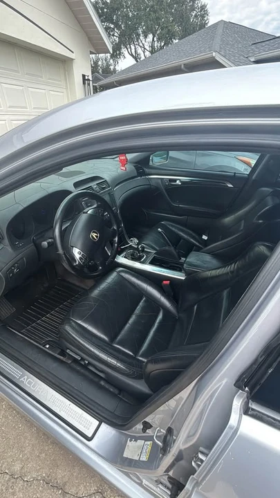 2005 Acura TL 3rd Gen - Image 6 of 6