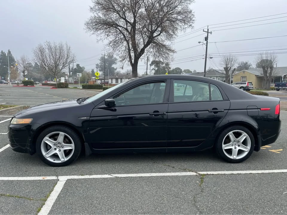 2005 Acura TL 3rd Gen - Image 4 of 18