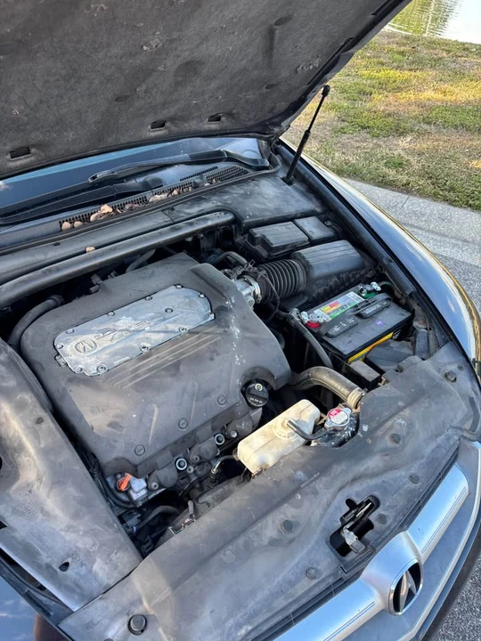 2005 Acura TL 3rd Gen - Image 13 of 19