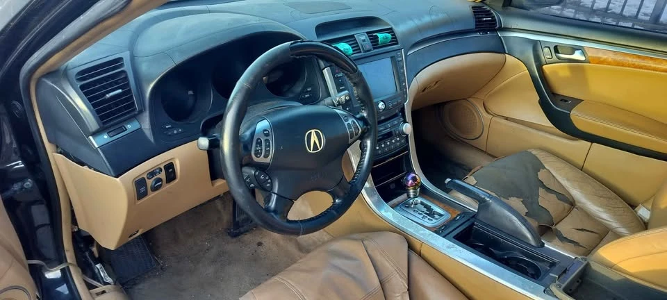 2005 Acura TL 3rd Gen - Image 8 of 8