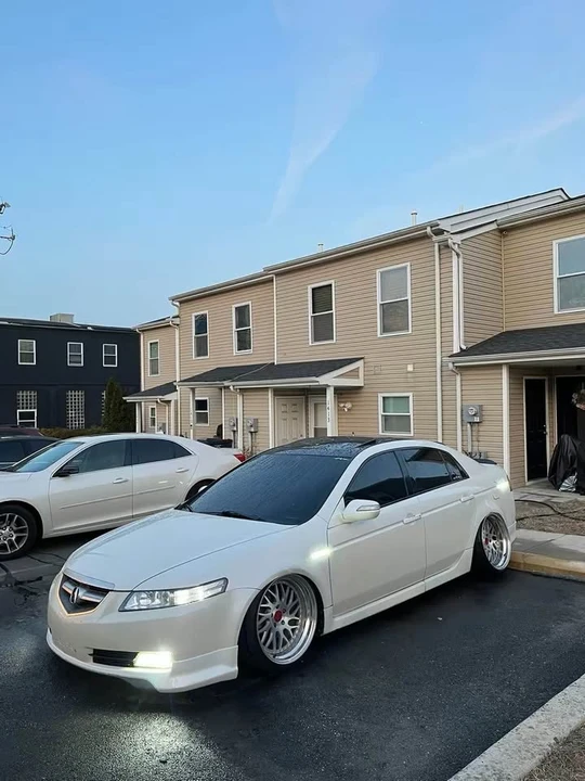 2005 Acura TL 3rd Gen - Image 9 of 20