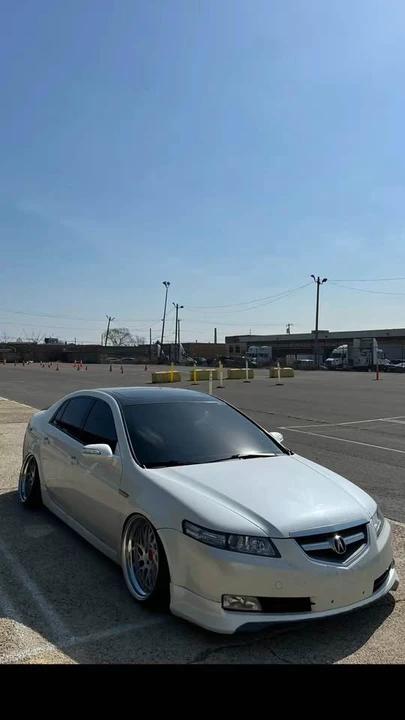 2005 Acura TL 3rd Gen - Image 11 of 20