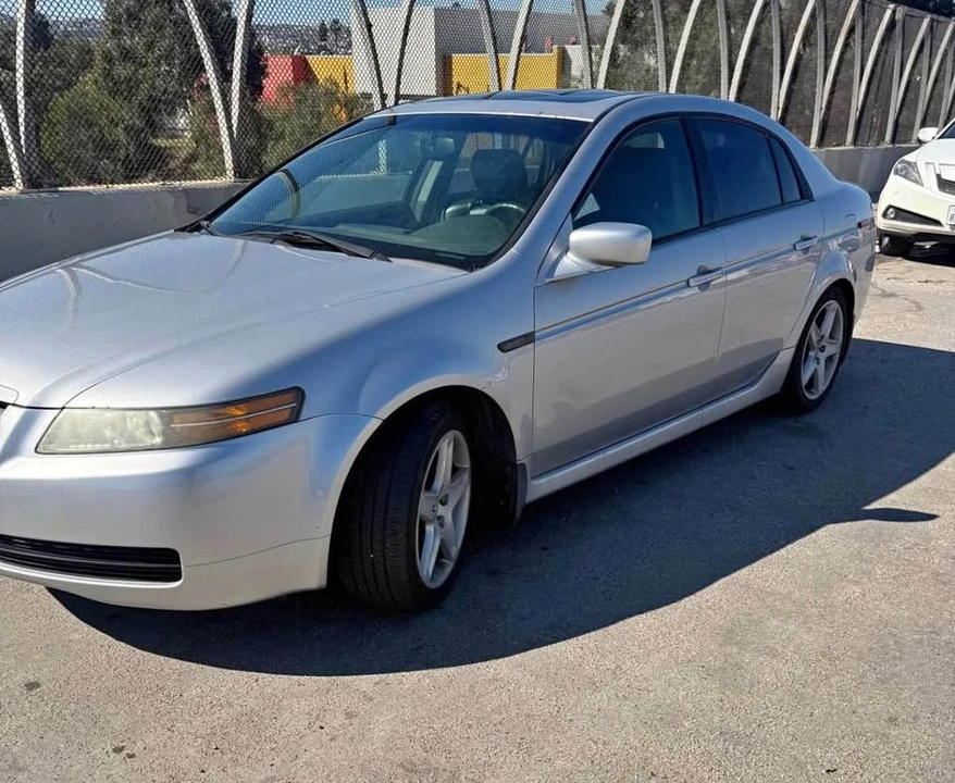 2005 Acura TL 3rd Gen - Image 3 of 4