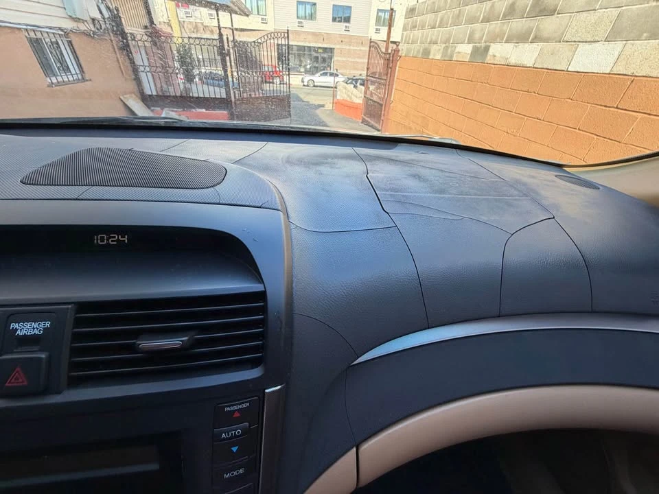 2005 Acura TL 3rd Gen - Image 18 of 19