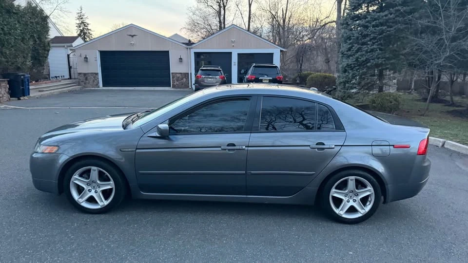2005 Acura TL 3rd Gen - Image 10 of 20