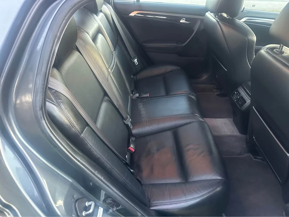 2005 Acura TL 3rd Gen - Image 11 of 17