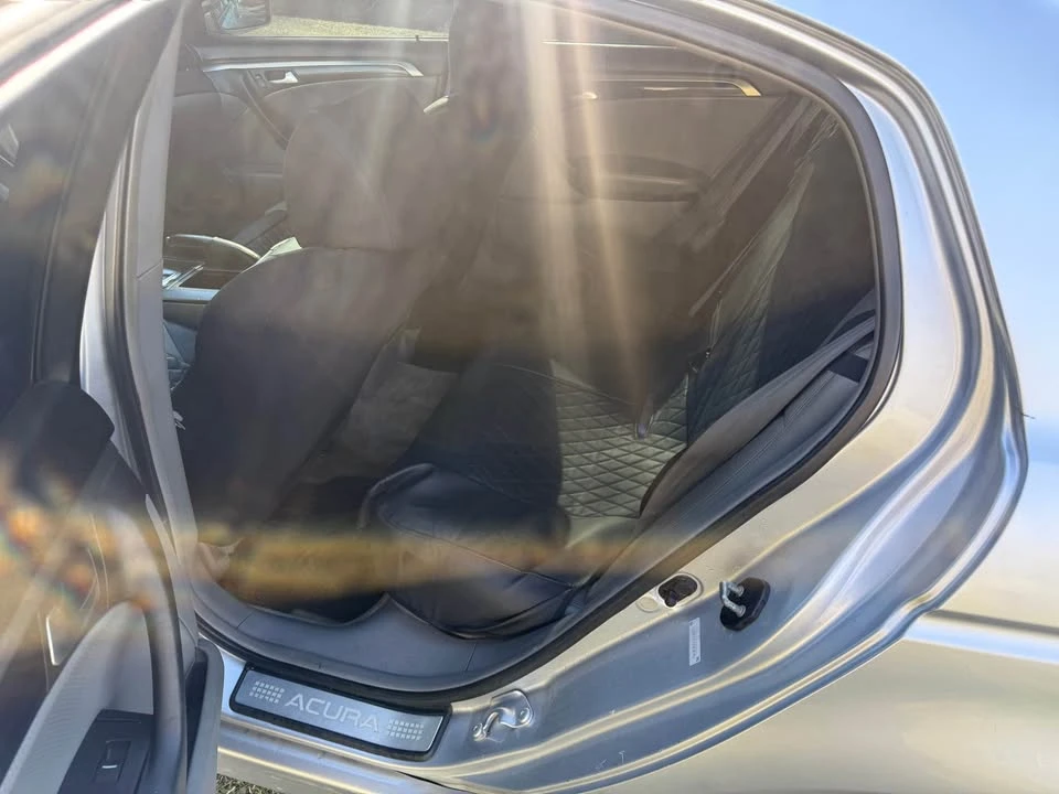 2005 Acura TL 3rd Gen - Image 4 of 7
