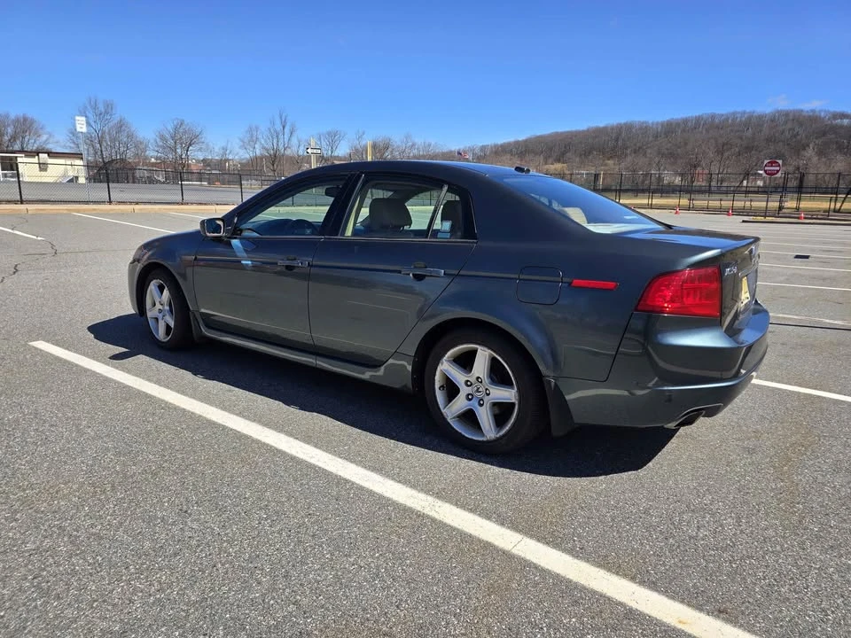 2005 Acura TL 3rd Gen - Image 2 of 9