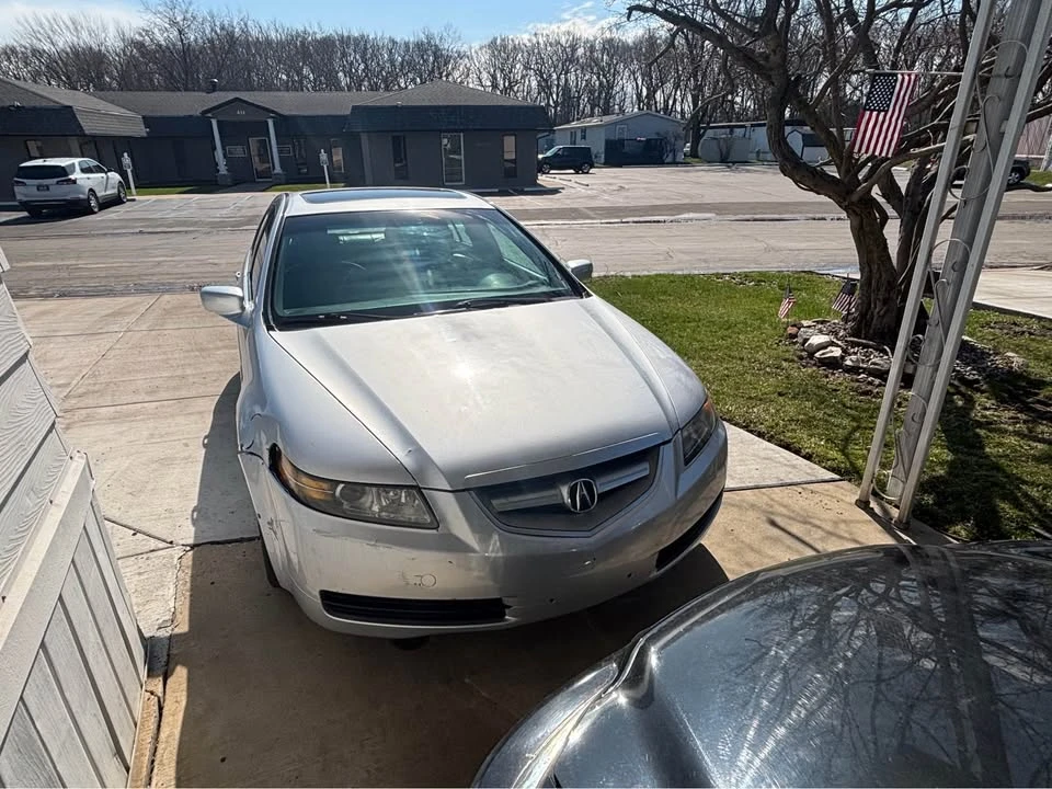 2005 Acura TL 3rd Gen - Image 4 of 9