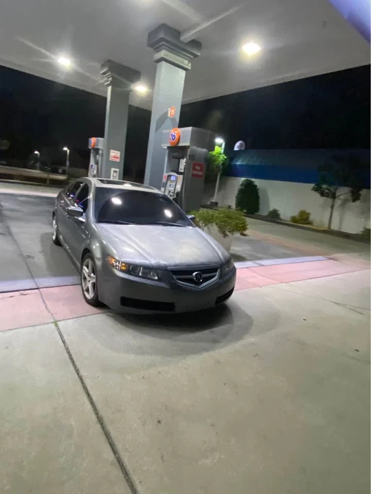 2005 Acura TL 3rd Gen - Image 3 of 12