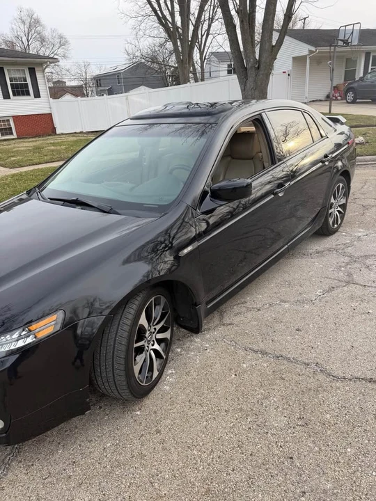 2005 Acura TL 3rd Gen - Image 2 of 12
