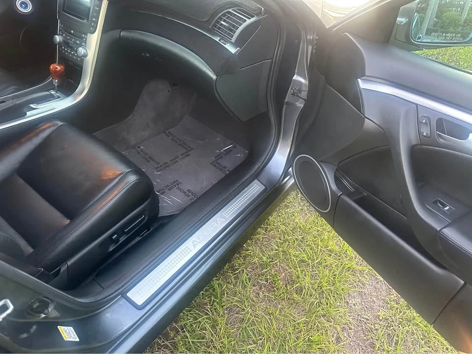 2005 Acura TL 3rd Gen - Image 12 of 17