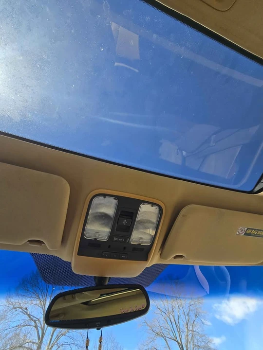 2005 Acura TL 3rd Gen - Image 6 of 9