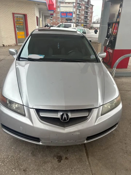 2005 Acura TL 3rd Gen - Image 2 of 5