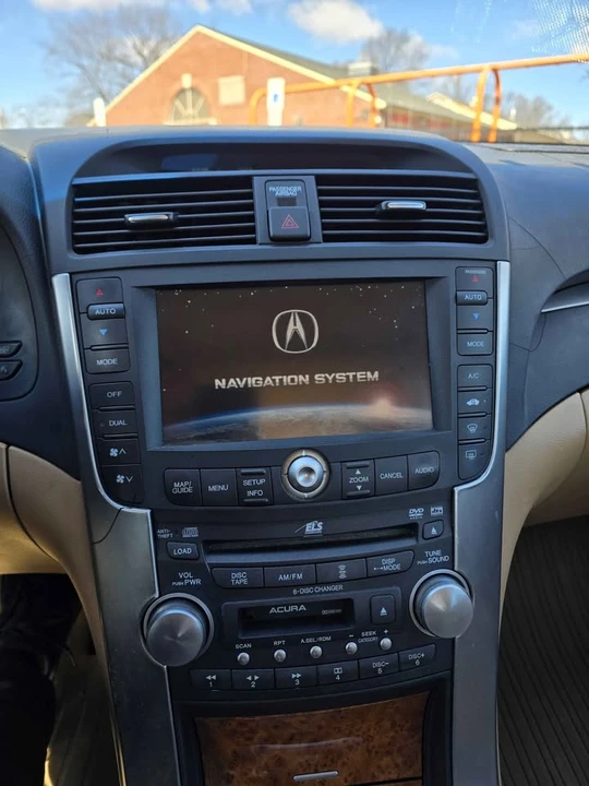 2005 Acura TL 3rd Gen - Image 3 of 9
