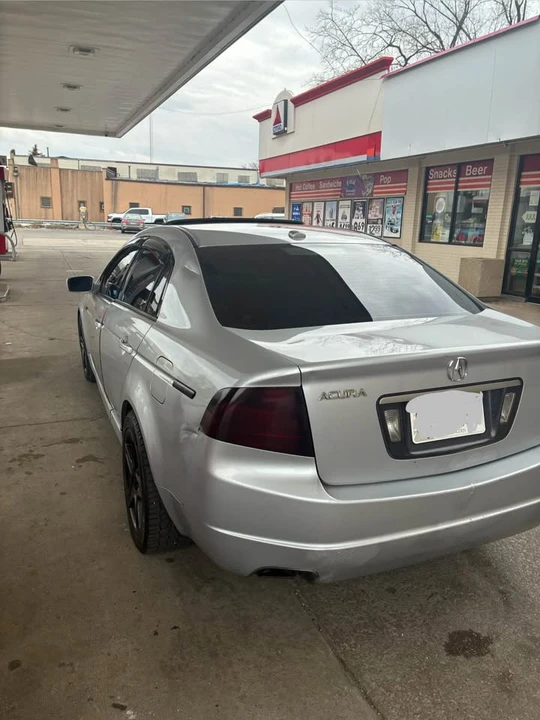 2005 Acura TL 3rd Gen - Image 5 of 5