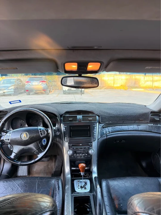 2005 Acura TL 3rd Gen - Image 16 of 20