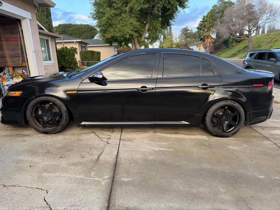 2005 Acura TL 3rd Gen - Image 4 of 9
