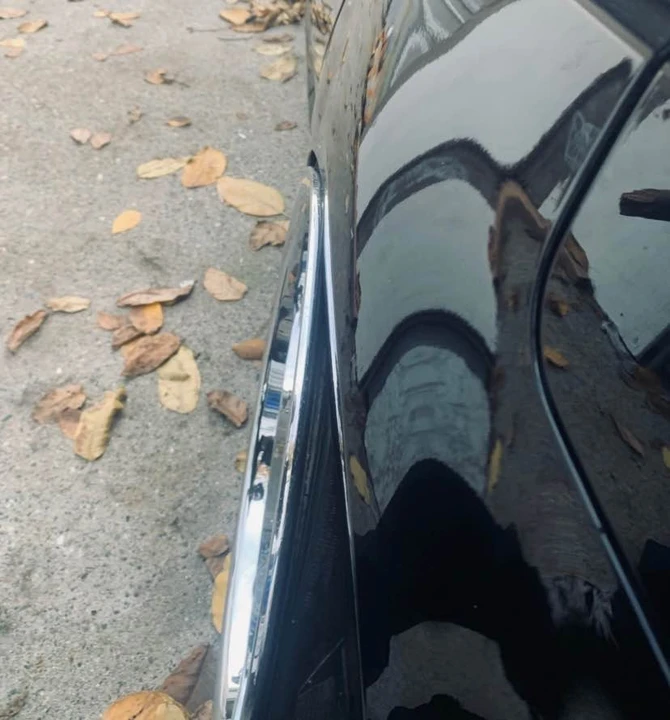 2005 Acura TL 3rd Gen - Image 3 of 10