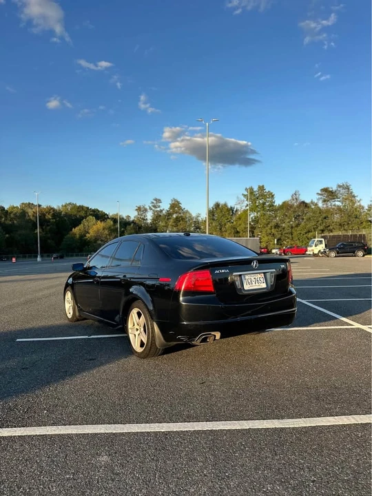 2005 Acura TL 3rd Gen - Image 4 of 8