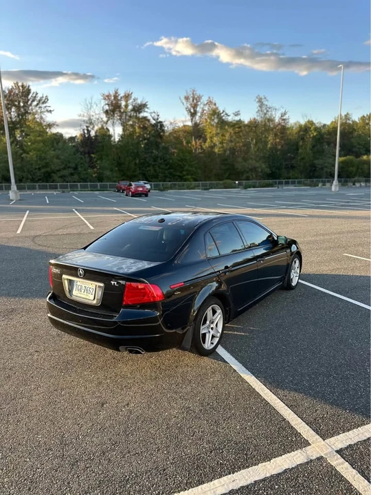 2005 Acura TL 3rd Gen - Image 3 of 8