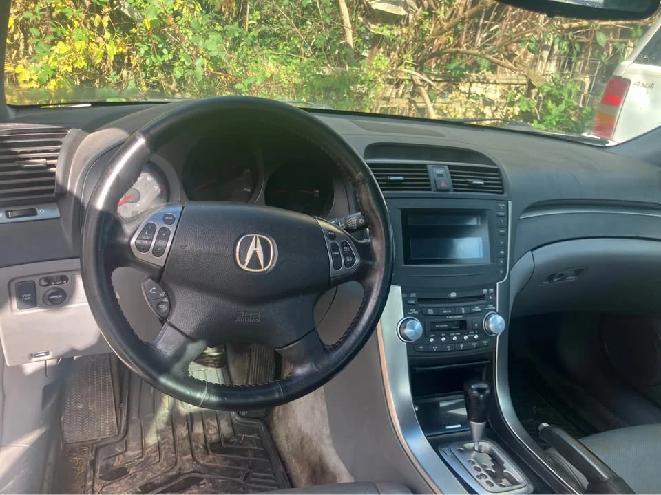 2005 Acura TL 3rd Gen - Image 3 of 3