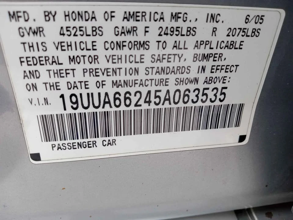 2005 Acura TL 3rd Gen - Image 12 of 18