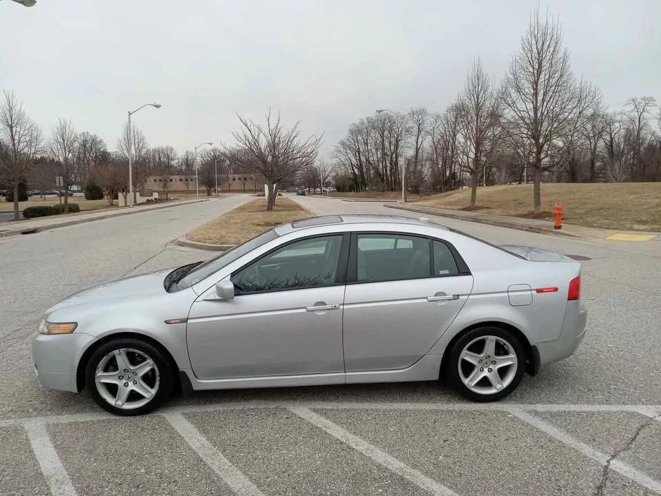 2005 Acura TL 3rd Gen - Image 2 of 18