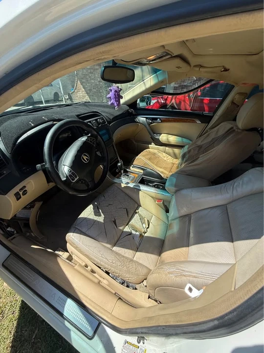 2005 Acura TL 3rd Gen - Image 6 of 9