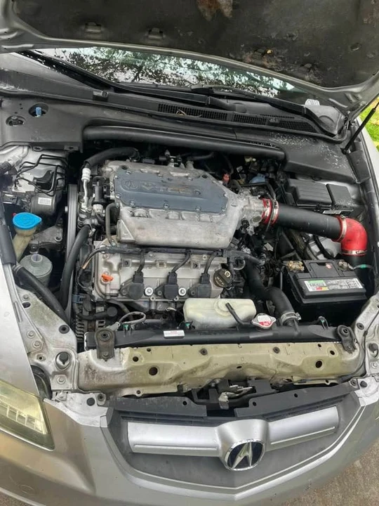 2005 Acura TL 3rd Gen - Image 13 of 19