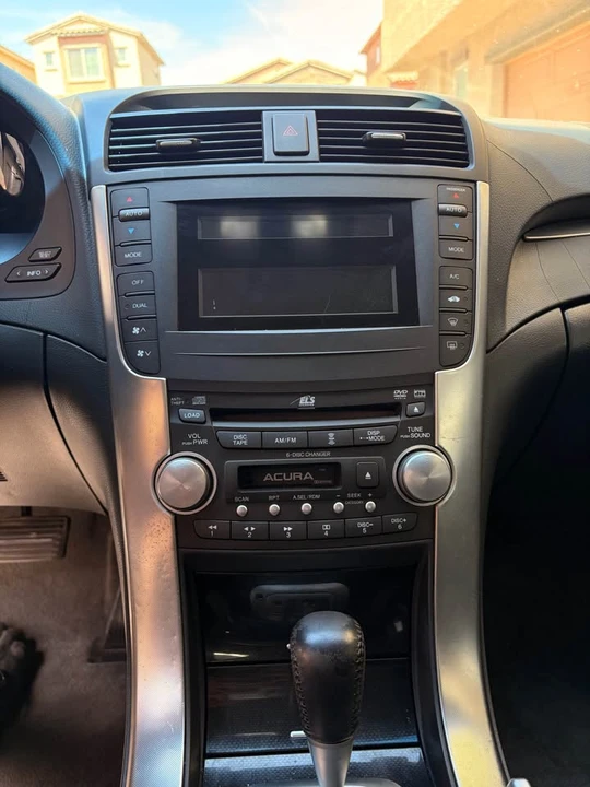 2005 Acura TL 3rd Gen - Image 15 of 17